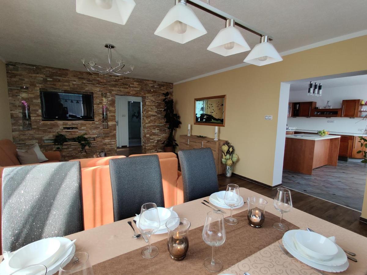 Apartmany V Nasem Olomouc Luaran gambar