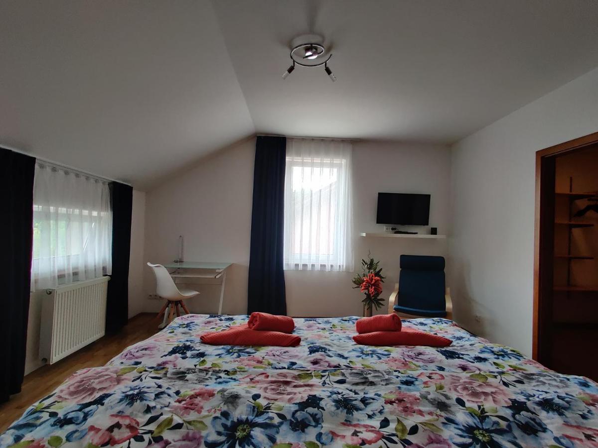 Apartmany V Nasem Olomouc Luaran gambar