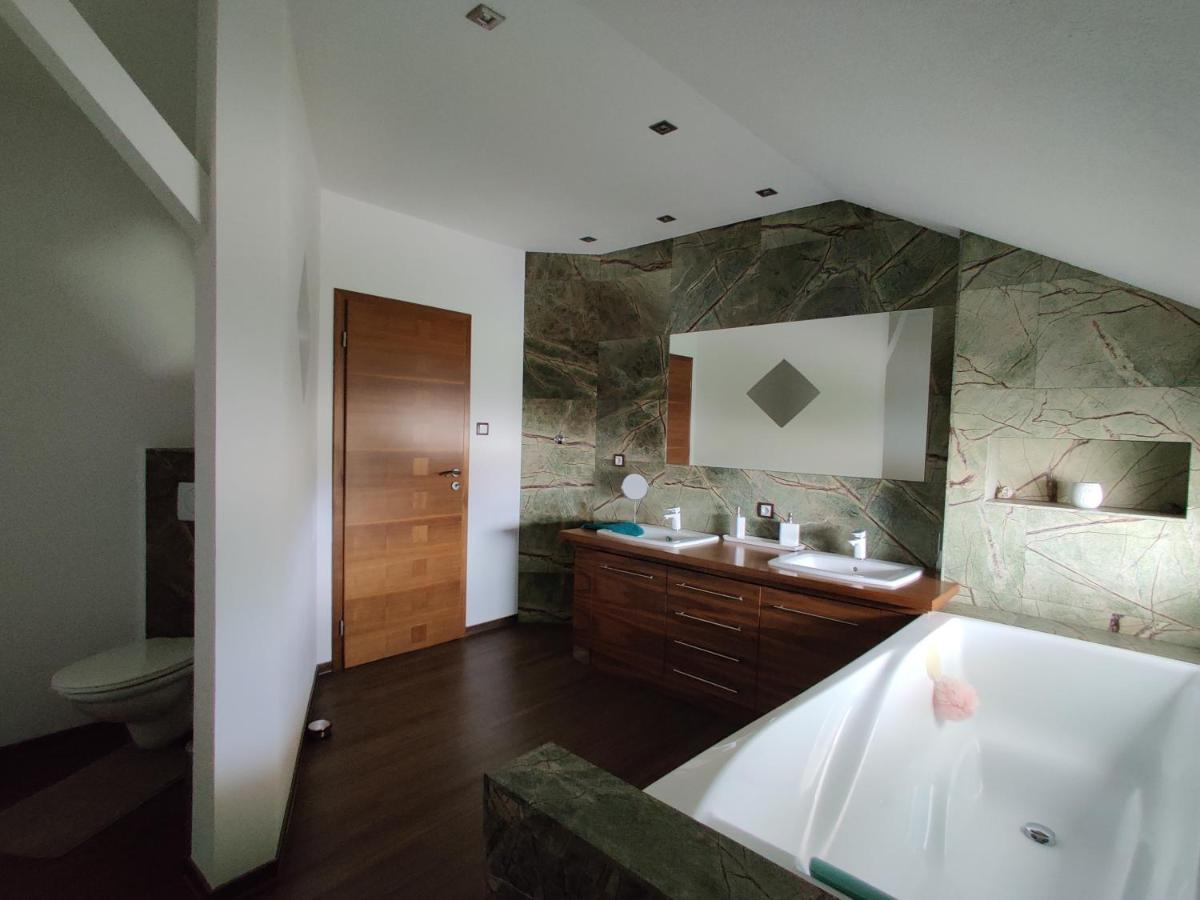 Apartmany V Nasem Olomouc Luaran gambar